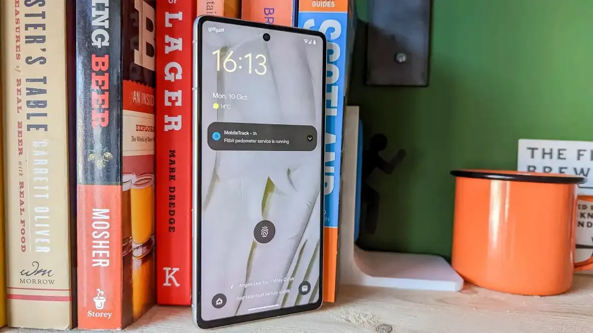Google Pixel 7 — один из лучших камерофонов на рынке. Его еще можно урвать по оптимальной цене