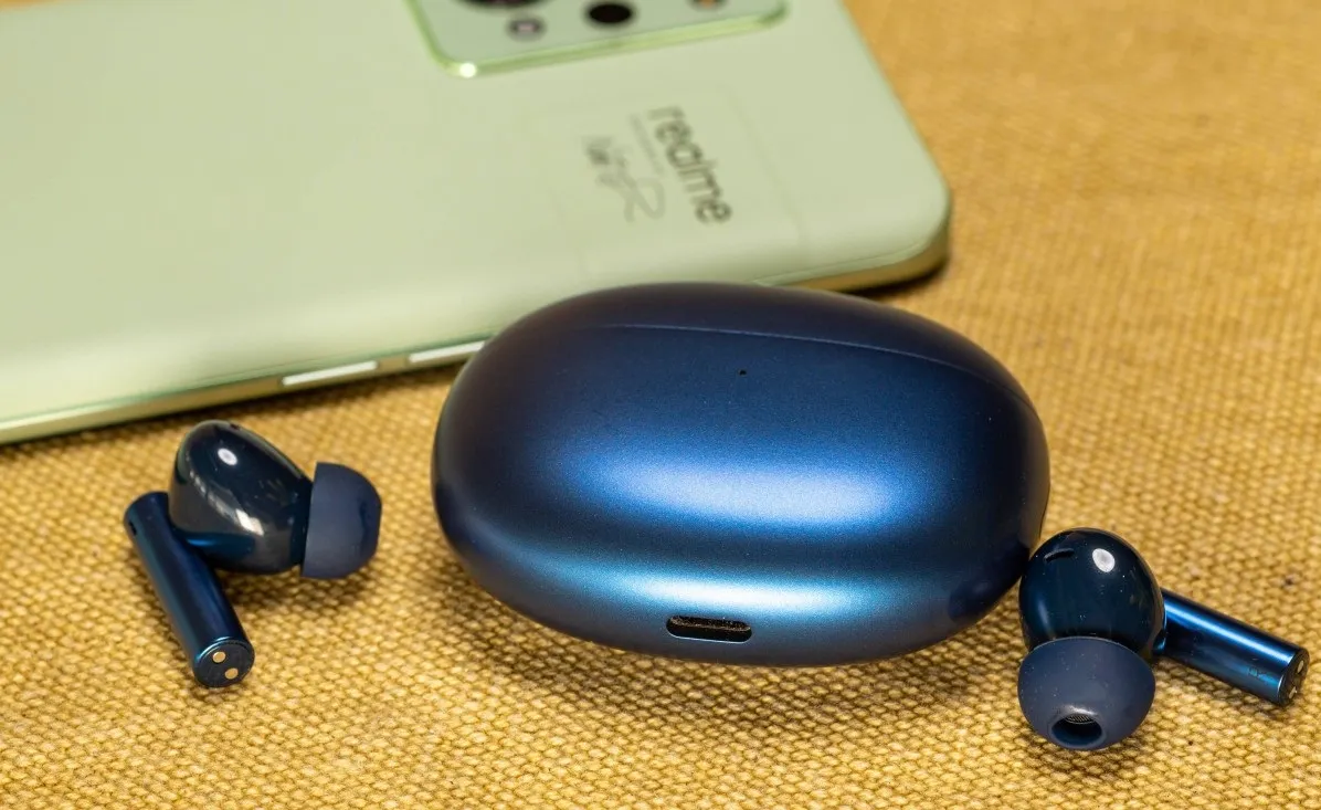 Realme Buds Air 3 Neo — лучшие TWS-бюджетники бренда. Вариант для самых экономных