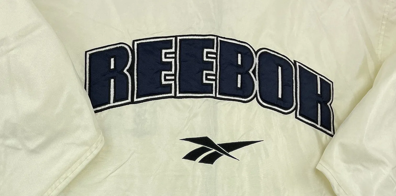 Одежда от Reebok подешевела на Lamoda. Цены упали в два раза