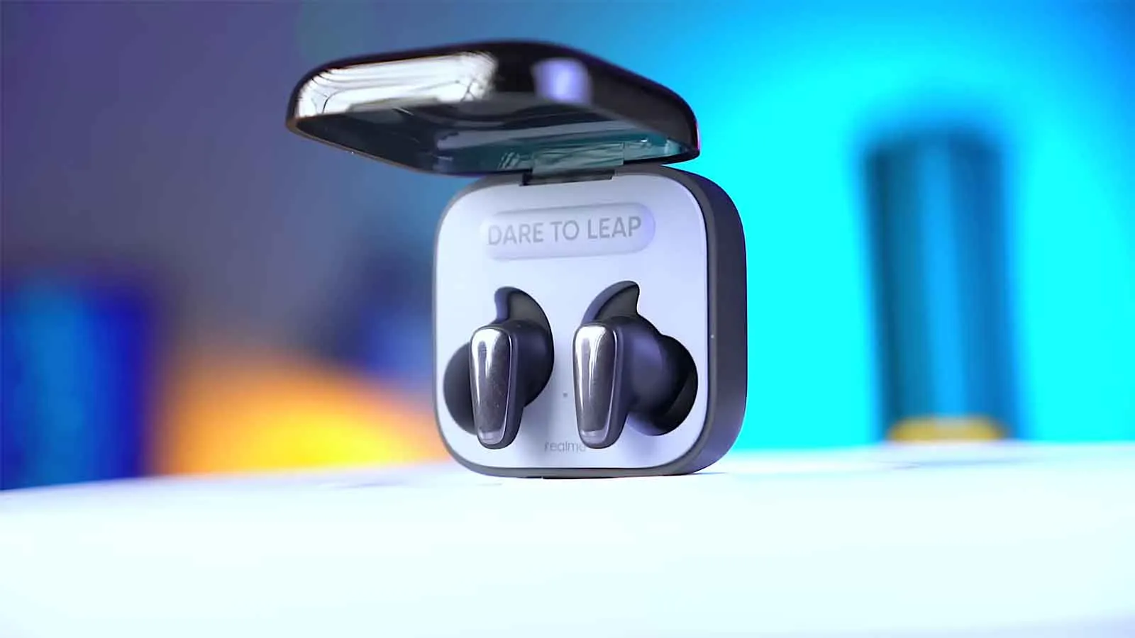 Эти Realme — самые доступные TWS-наушники с Dolby Atmos. Мы точно знаем, где их взять со скидкой