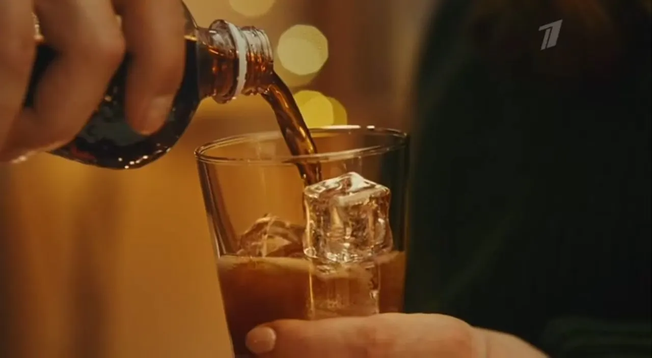 Что показывает Первый канал вместо рекламы Coca-Cola? Смотрим и оцениваем ролик от «Добрый Cola»
