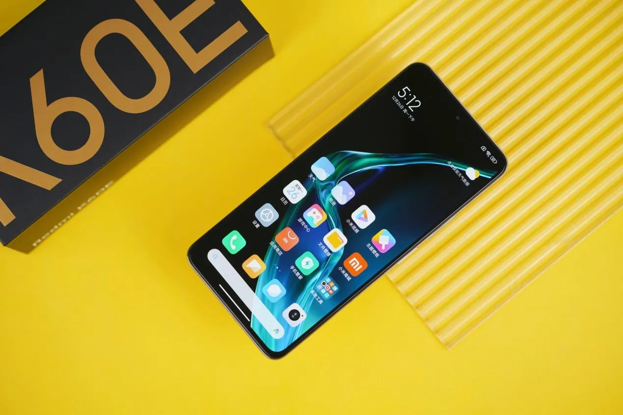 Xiaomi Redmi K60E — самый долгоиграющий субфлагман бренда. У него вообще нет недостатков
