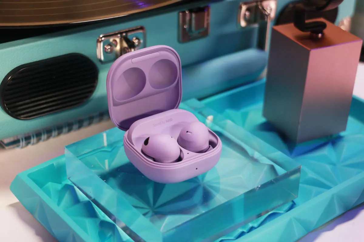 Прайс на Samsung Galaxy Buds2 Pro пробил дно. Забираем главные наушники бренда со скидкой