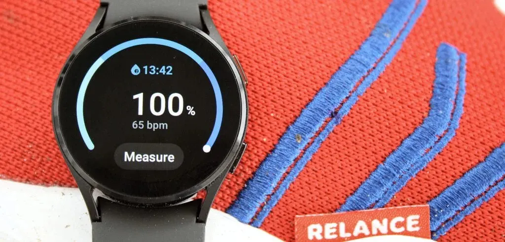 Срочно хватаем Samsung Galaxy Watch4. Хитовые смарт-часы отдают в России за бесценок