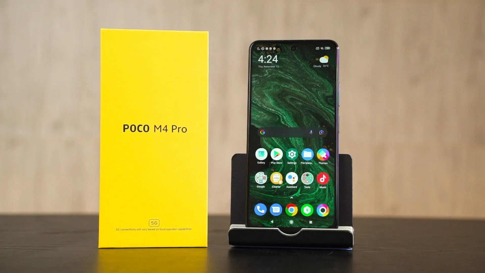 Про этот Xiaomi Poco все забыли, а зря. Это все еще один из лучших бюджетников на рынке