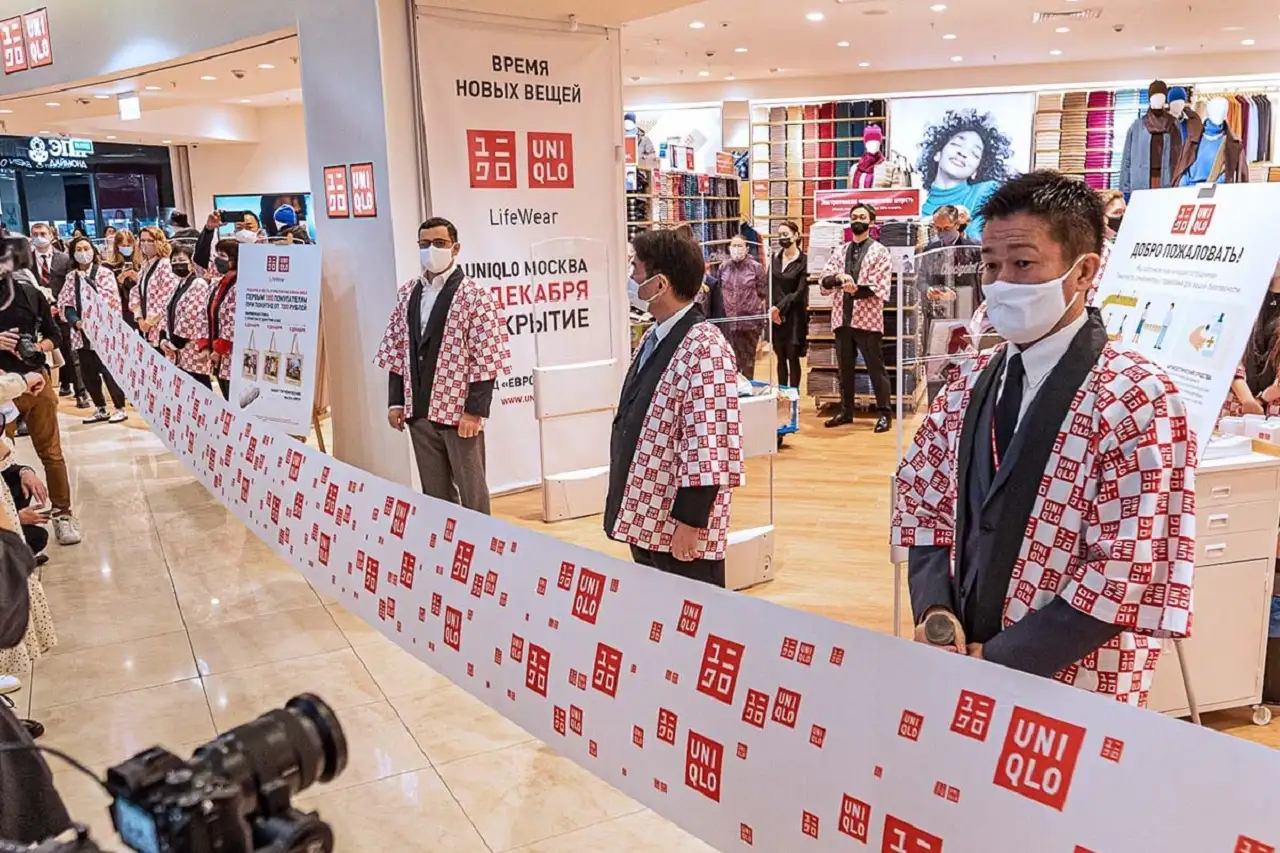 Uniqlo не уйдет из России. Сколько магазинов оставит японская сеть?