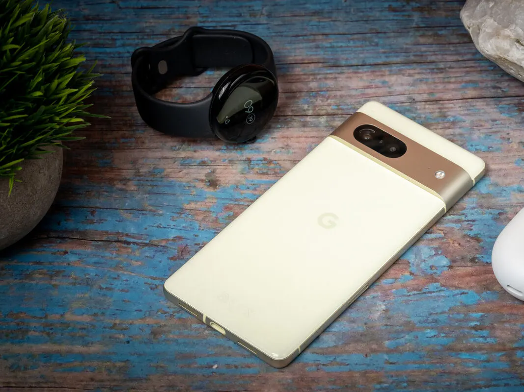 Прайс на Google Pixel 7 рухнул в России. Теперь его точно стоит брать