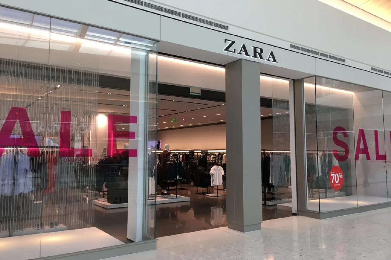 У новой Zara в России появились сроки запуска. Магазины Maag откроют одновременно с аналогом Stradivarius