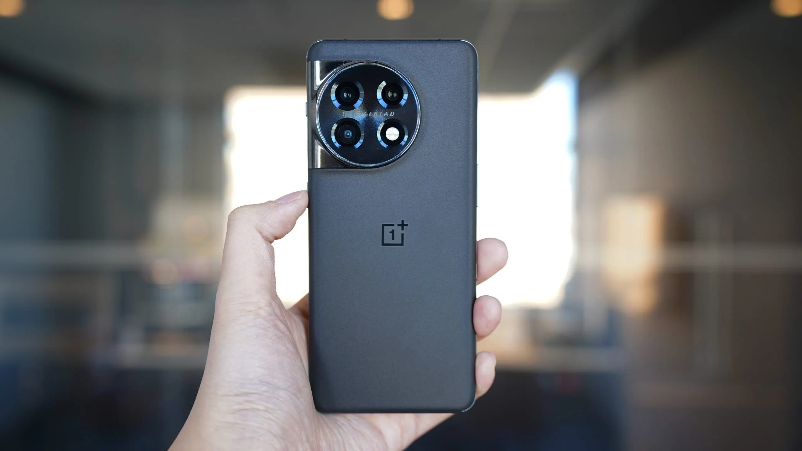 Как разблокировать китайский OnePlus 11? Появился легальный и бесплатный способ