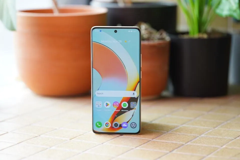 Свежий Realme, суперстильные Nothing Ear и компактная JBL. Три мегаскидки в России