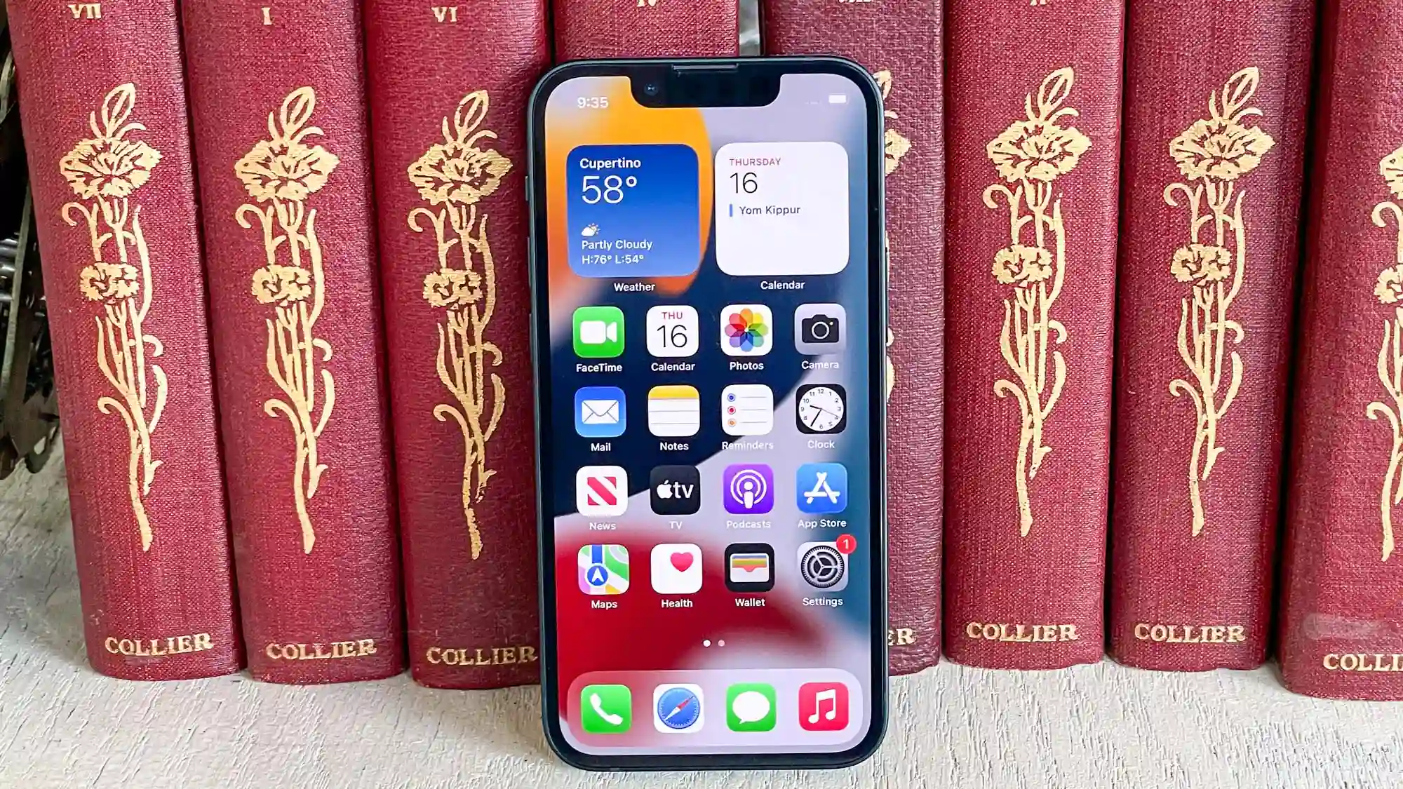 Срочно берем iPhone 13 mini. Хитовый компакт радикально подешевел
