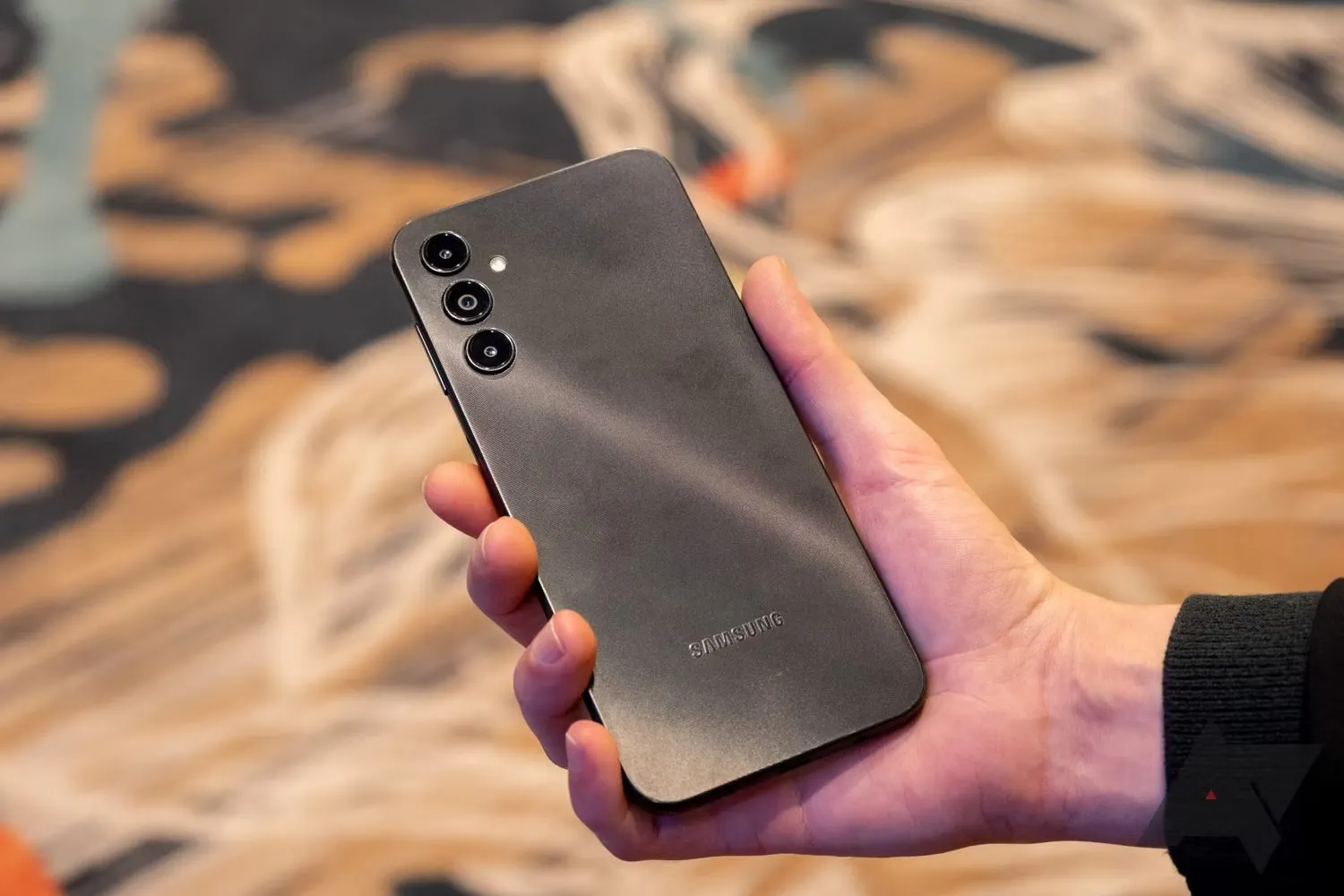 10 худших новых смартфонов до 20 тысяч рублей. Бюджетники Xiaomi, свежий Samsung Galaxy и другие девайсы
