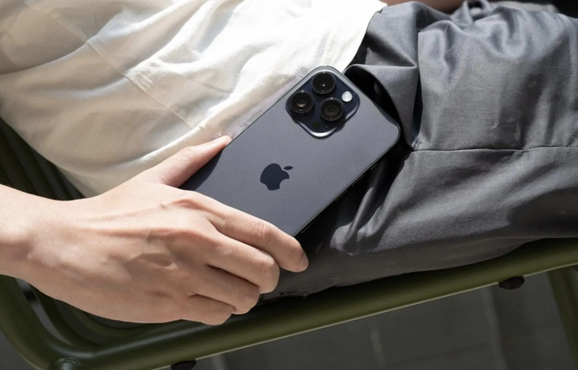 iPhone 14 Pro – самый сбалансированный флагман Apple. Он внезапно подешевел