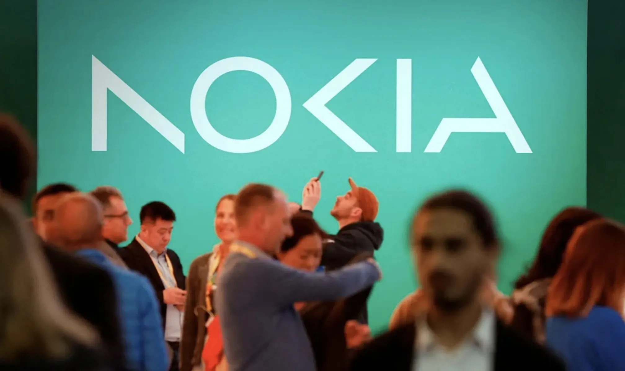 «ЛОСИА» или NO CIA? Nokia впервые за 60 лет обновила логотип