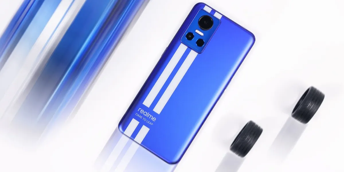 Топовая версия Realme GT Neo 3 серьезно подешевела в России. Девайс полностью заряжается всего за 15 минут