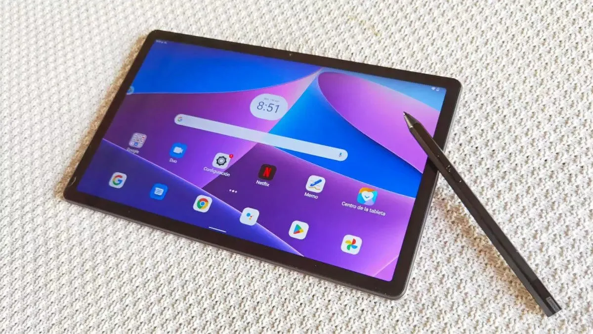 Лучший бюджетный планшет Lenovo отдают за гроши. У него крутой экран и монструозная автономность