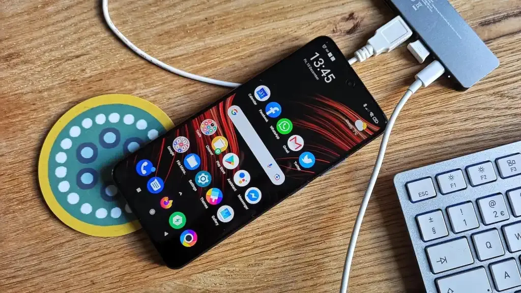 Какой Xiaomi выбрать для ребенка и не пожалеть? Есть сразу два годных варианта