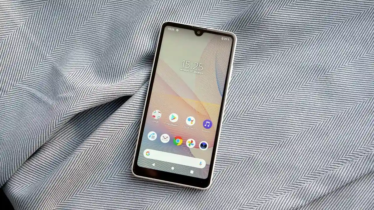 Этот Sony Xperia — самый переоцененный девайс до 30 тысяч рублей. Ни за что не берите