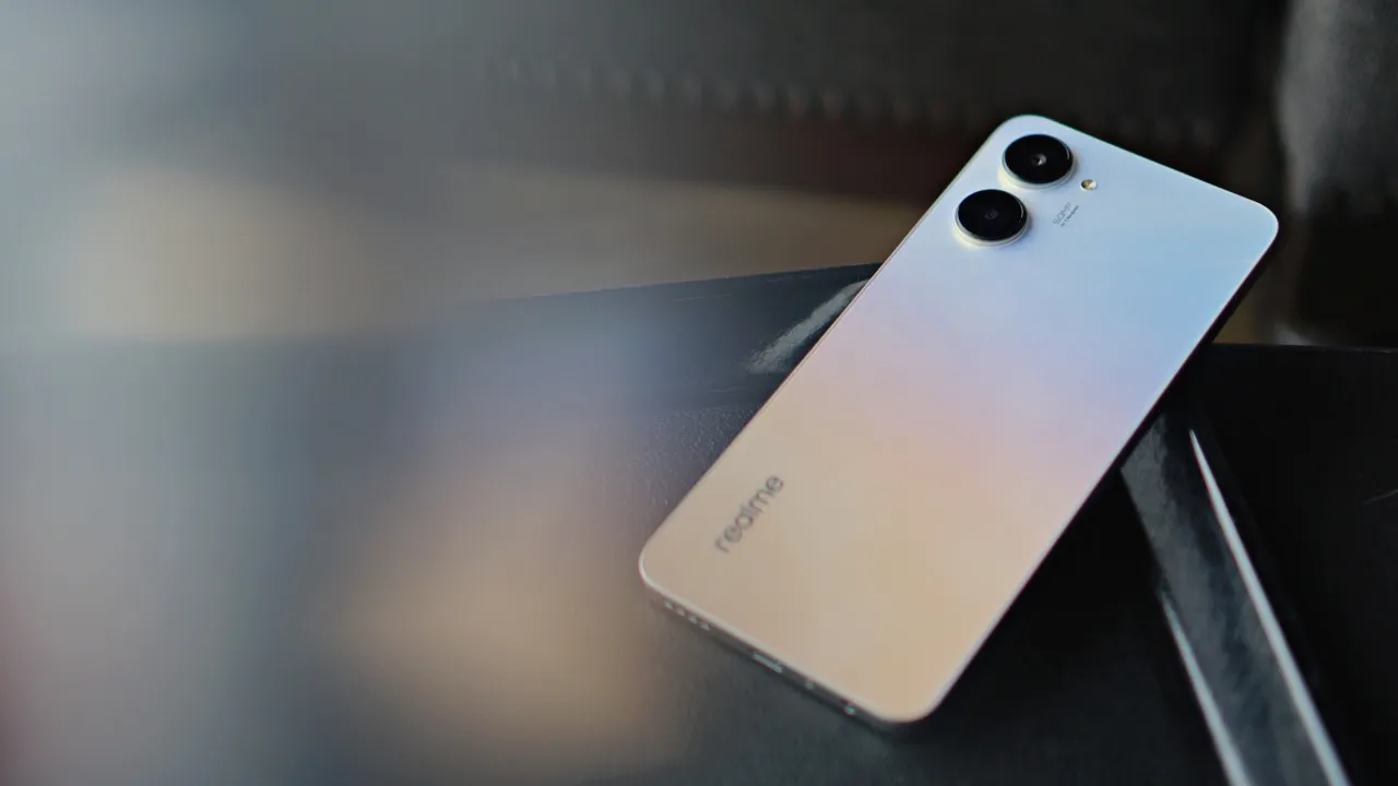 Главный бюджетник Realme обесценился в России. Официального прайса ниже нет нигде