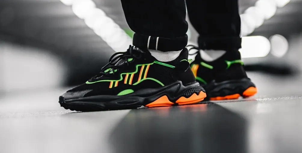Кроссовки от adidas обесценились на Joom. В России эта обувь стоит гораздо дороже