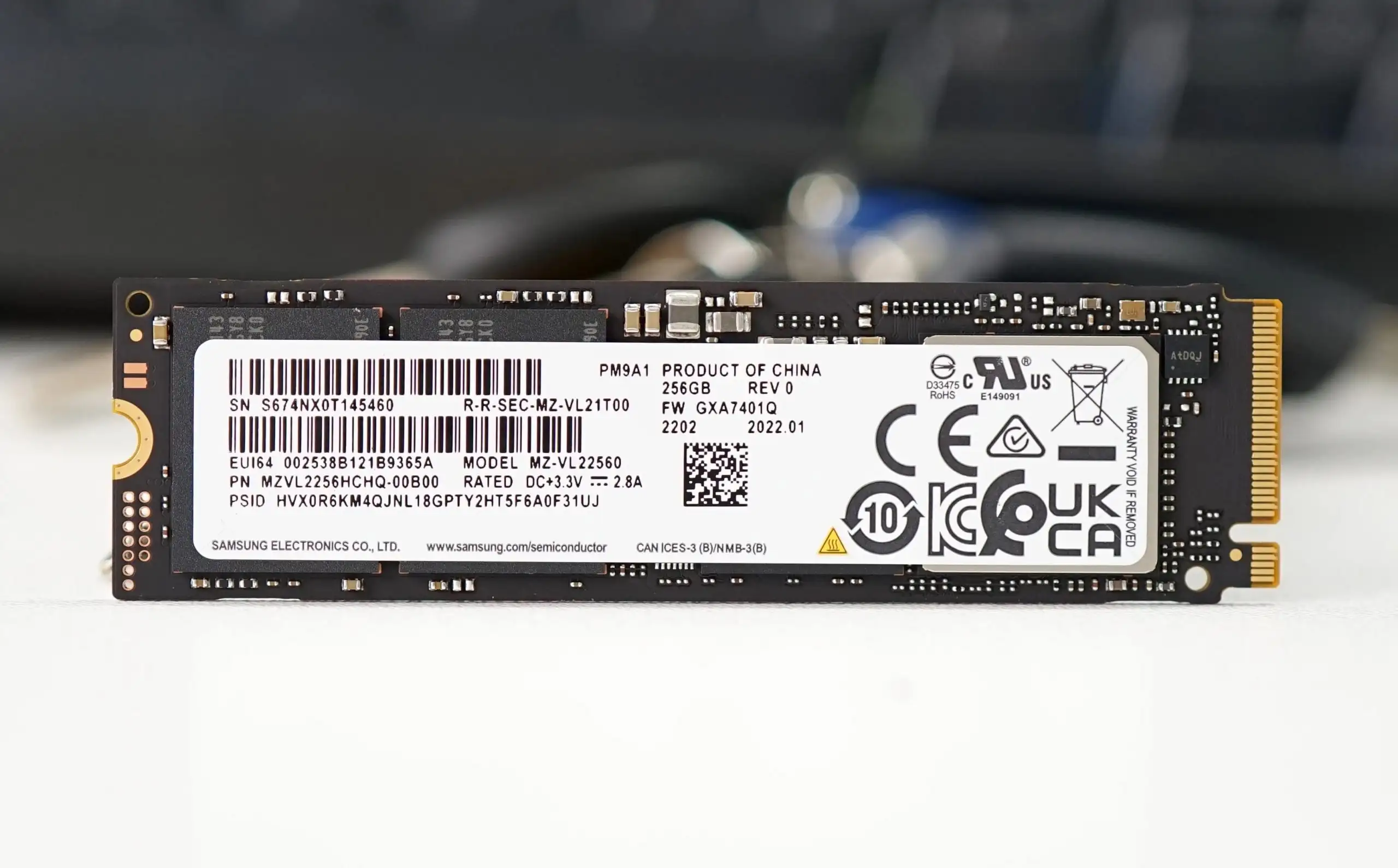 Нашли лучший SSD от Samsung для ноутбука и ПК. Версию на 1 ТБ можно урвать за гроши