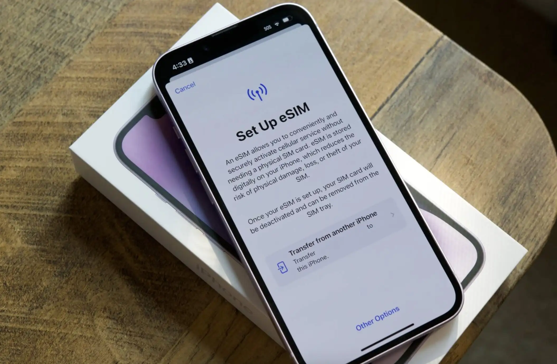 В России начали продавать уже активированные iPhone. Как не попасть на подержанный гаджет?