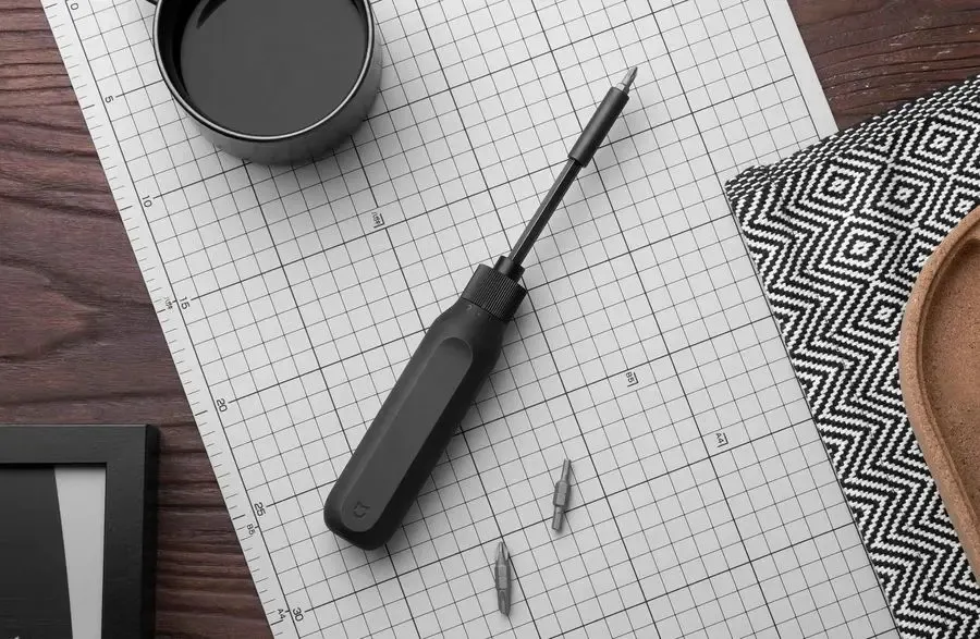 Нашли лучшую реверсивную отвёртку Xiaomi за смешные деньги. Такая должна быть в каждом доме