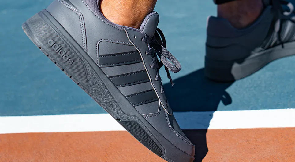 Кроссовки от adidas подешевели на Joom. Цены порадуют тех, кто хочет сэкономить