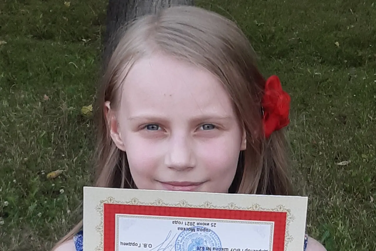 Алиса Теплякова подала в суд на МГУ. Что 10-летняя студентка предъявила вузу?