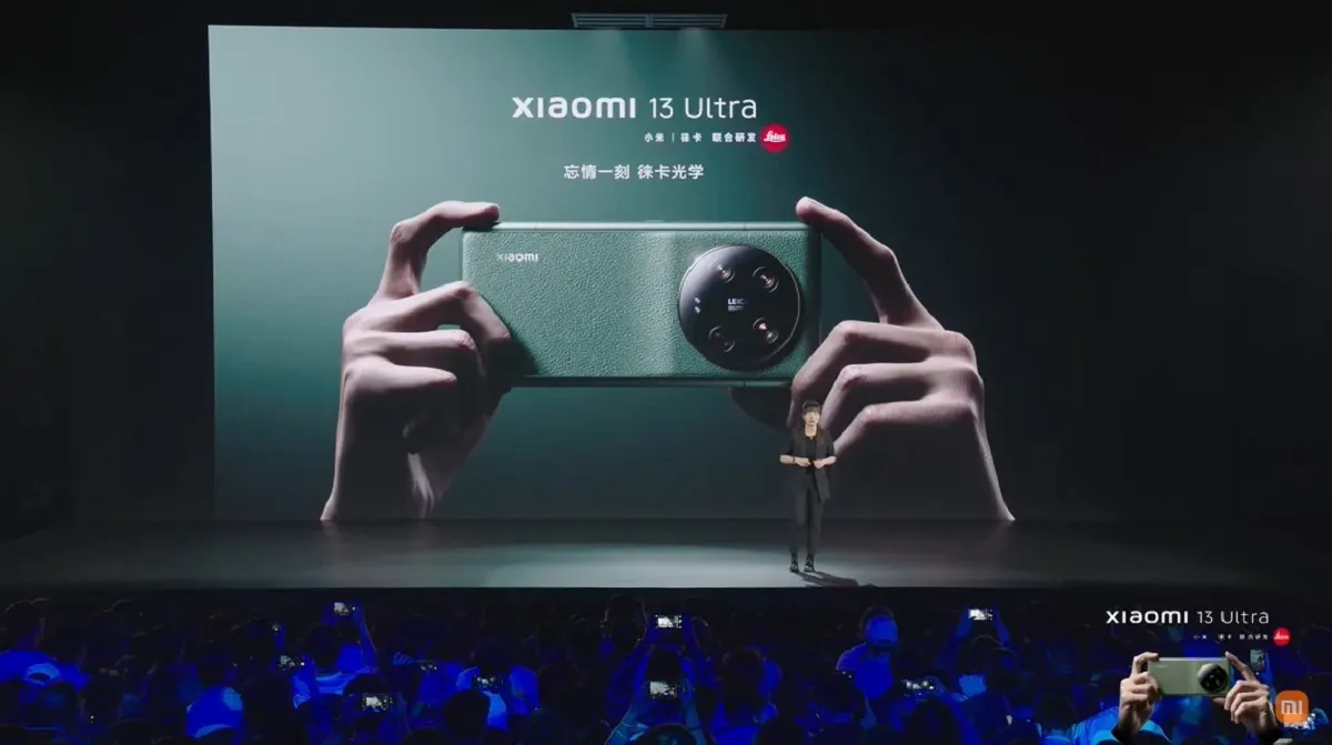 Xiaomi 13 Ultra – новый флагман бренда.  У него рекордно яркий дисплей и элитные камеры, а что по ценам?