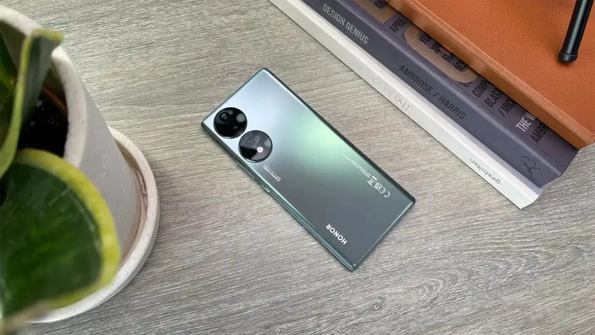 Этот Honor — самый недооцененный девайс бренда. Мы точно знаем, где его лучше брать