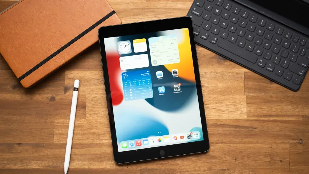 iPad (2021) внезапно подешевел. Забираем легендарный планшет за бесценок