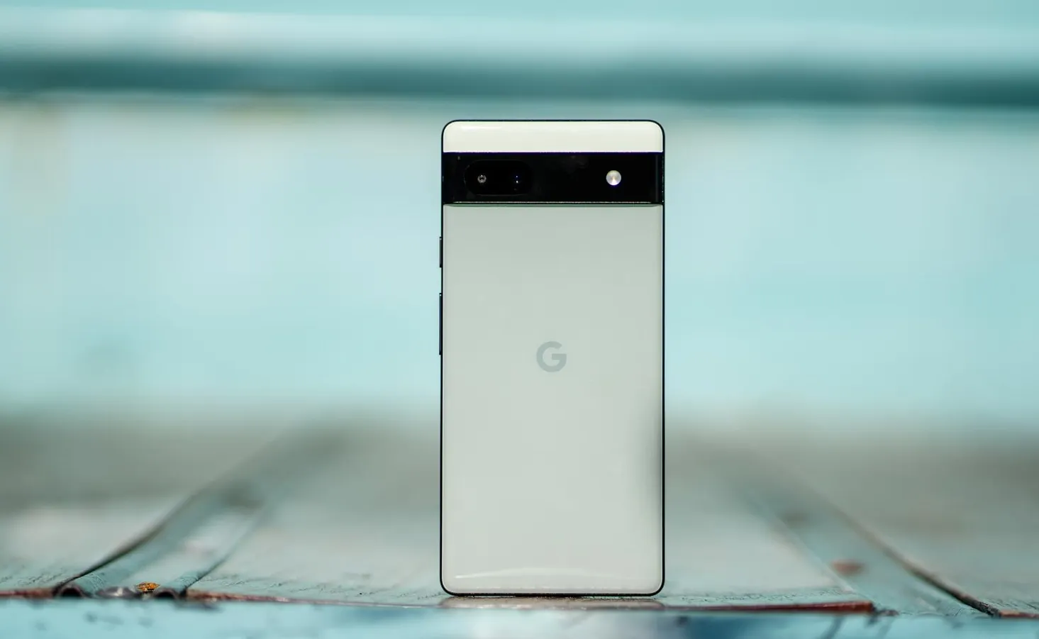 Этот Google Pixel по-прежнему хорош за свои деньги. Самый выгодный камерофон бренда отдают со скидкой