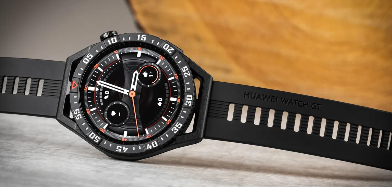 Huawei Watch GT 3 SE сливают за бесценок. Что умеет главный конкурент Apple Watch SE?