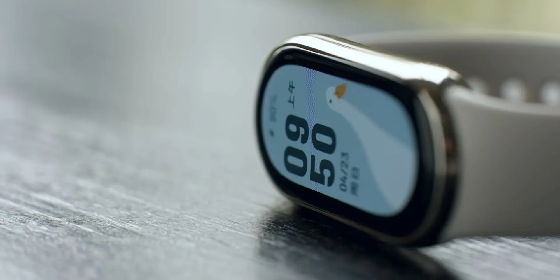 Главные фишки Xiaomi Mi Band 8. Это шикарный браслет с крутым экраном и жирной автономностью