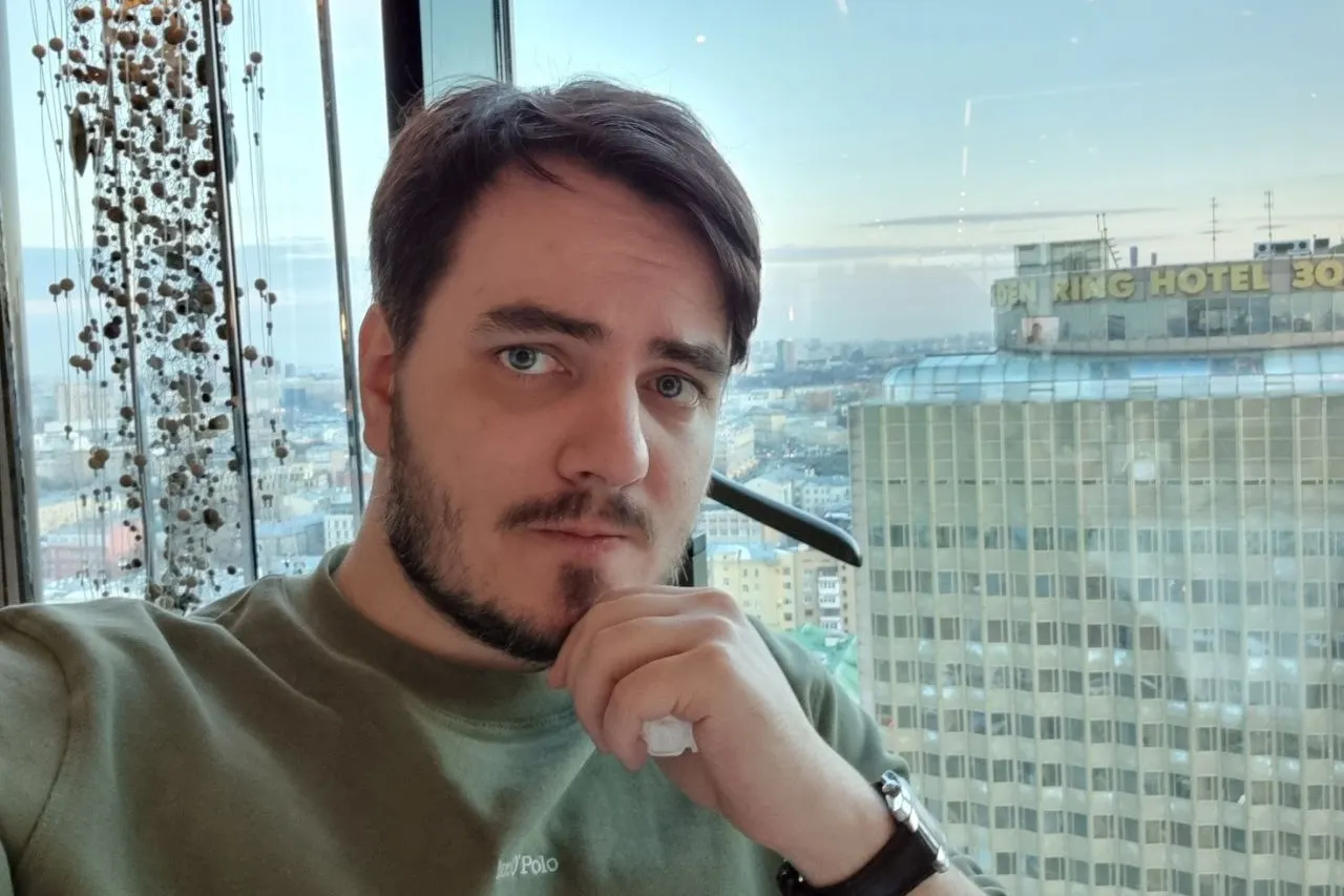 Илья Мэддисон поссорился со стримером Вудушом. Мэд разнылся из-за пустяковой атаки