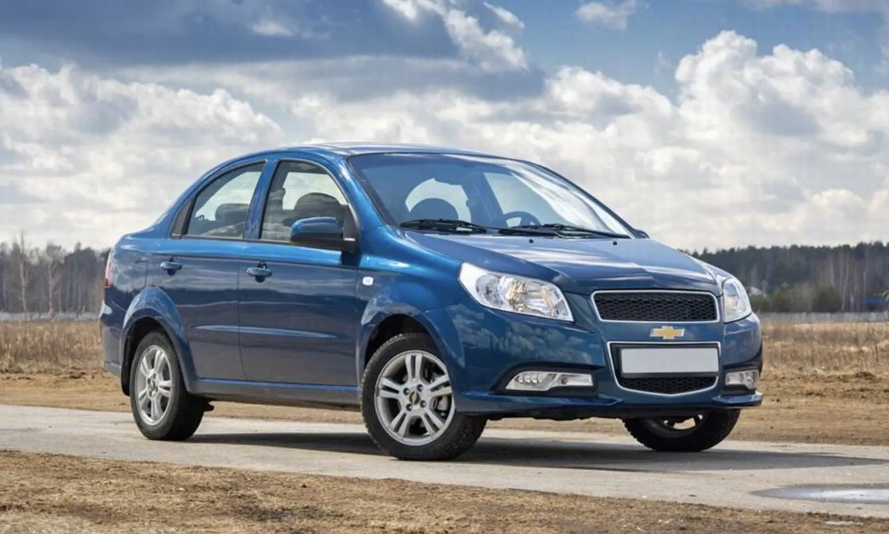 В Россию привезли свежайшие Chevrolet Nexia. Для 2023 года они стоят копейки