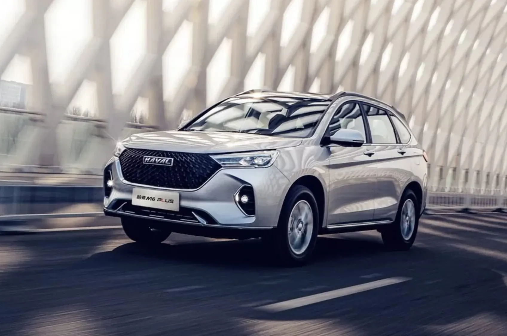 В Россию приедет дешевый китайский кроссовер. Что мы знаем о Haval M6?