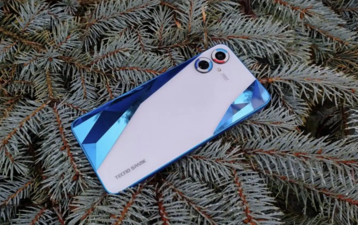 Tecno Spark 9 Pro – универсальный и стильный бюджетник. Вы можете забрать его бесплатно