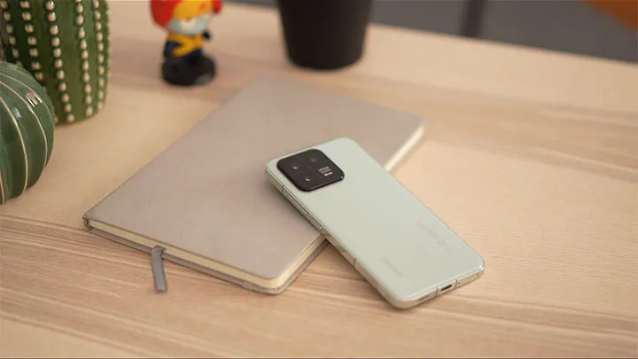 Xiaomi 13 с бесконечной памятью максимально обесценился на Joom. Стоит почти на 15 тысяч дешевле, чем в России