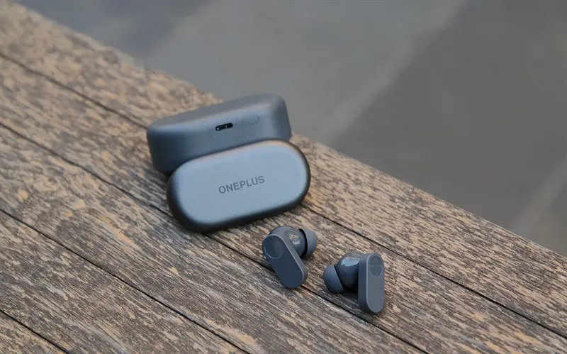 Секретные наушники OnePlus сливают за бесценок. Это самая доступная гарнитура с активным шумоподавлением