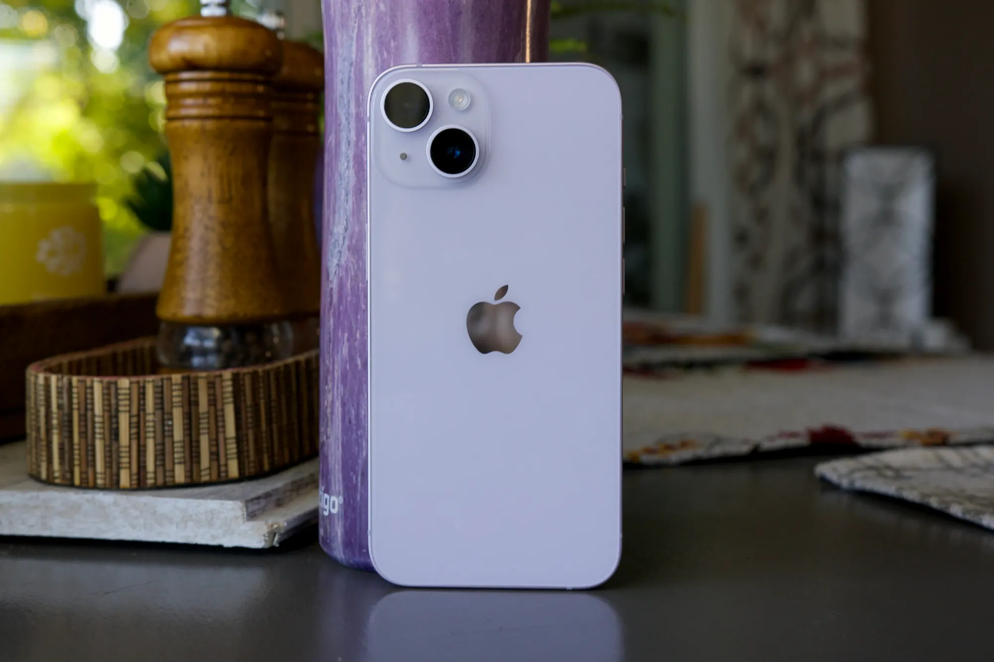 iPhone 14 совсем скоро рухнет в цене. Нужно бросать его в корзину уже сейчас