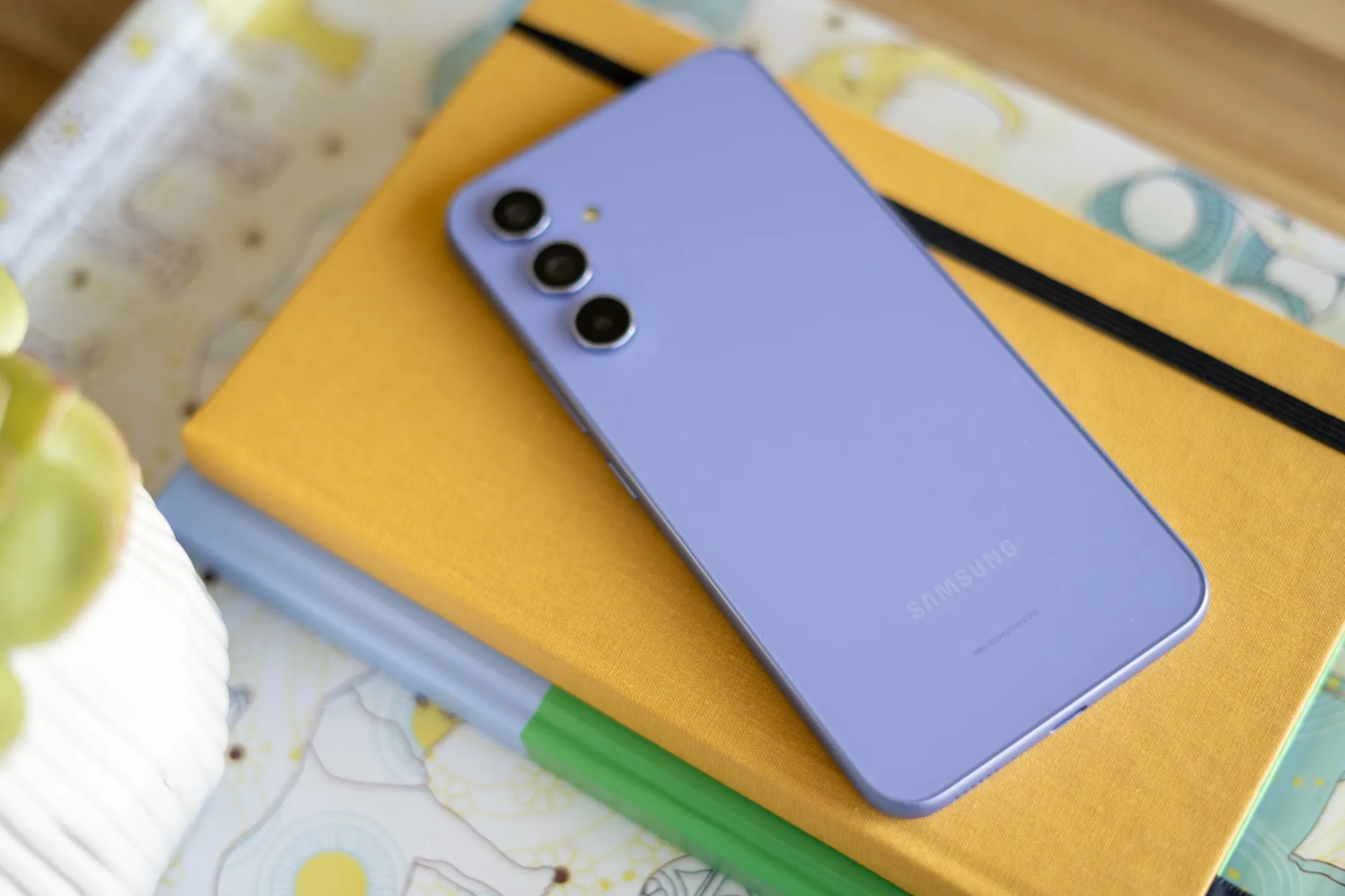Прайс на Samsung Galaxy A54 достиг психологической отметки. Теперь его можно спокойно брать