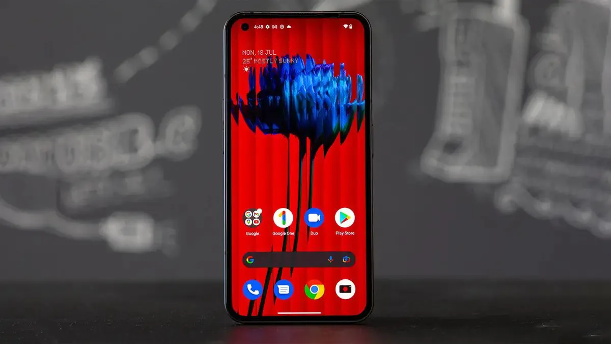 Nothing Phone (1) по-прежнему хорош за свои деньги. Его сейчас сливают со скидкой на Али