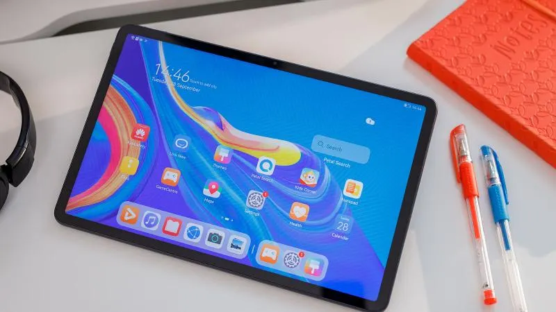 Что брать на Маркете? Huawei MatePad 11 и другие хиты