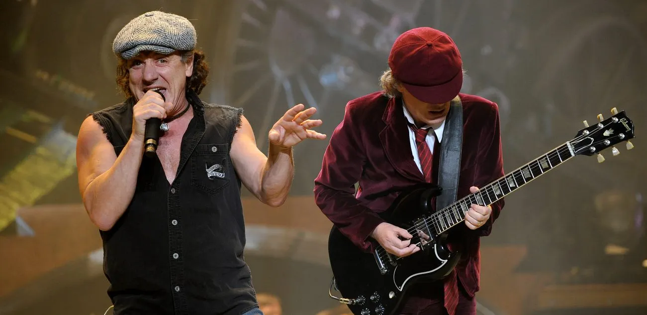 10 самых надоевших песен из кино. От AC/DC до Stayin&#8217; Alive