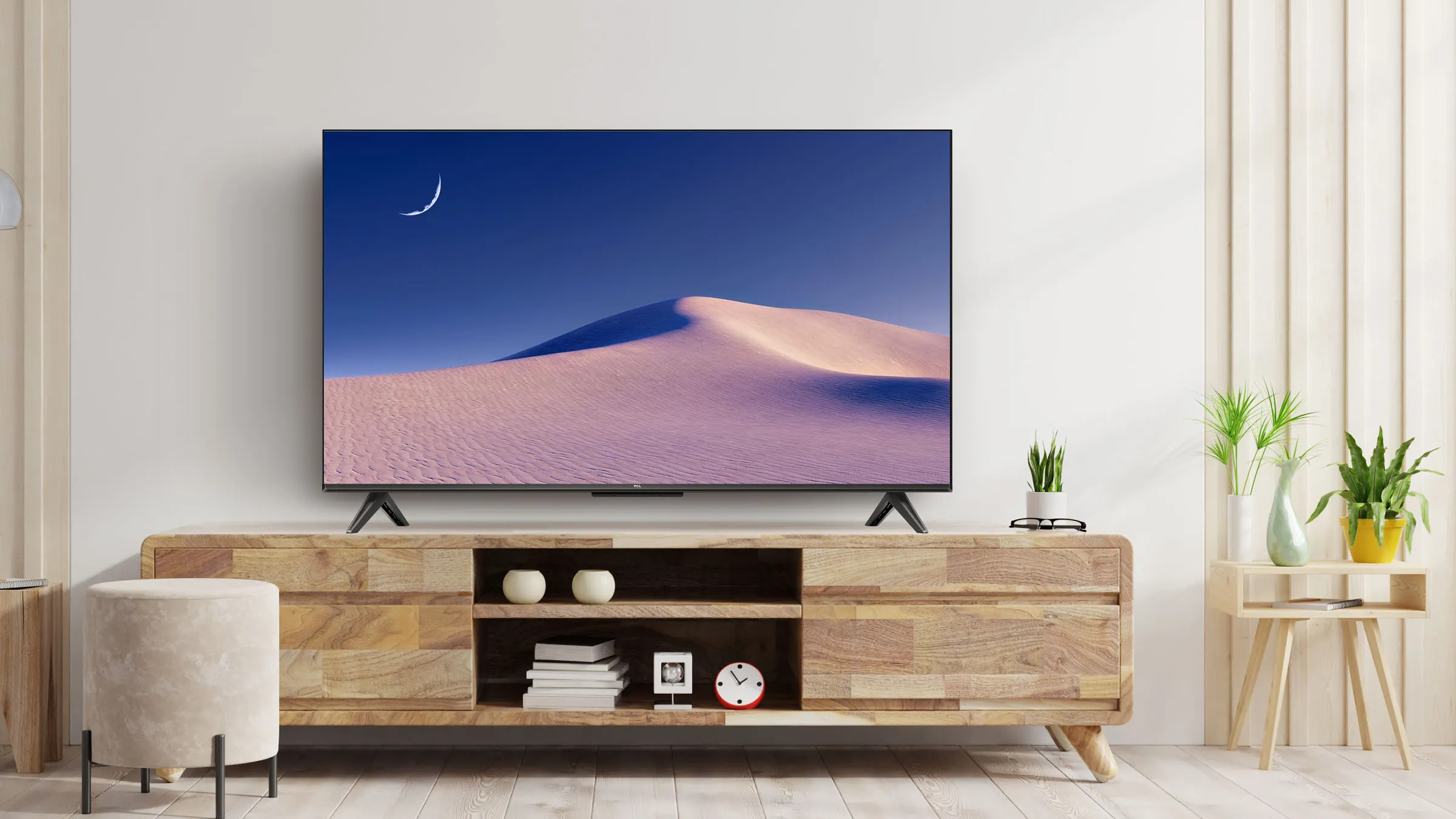 Какой телевизор взять для дачи? Этот TCL подойдет идеально