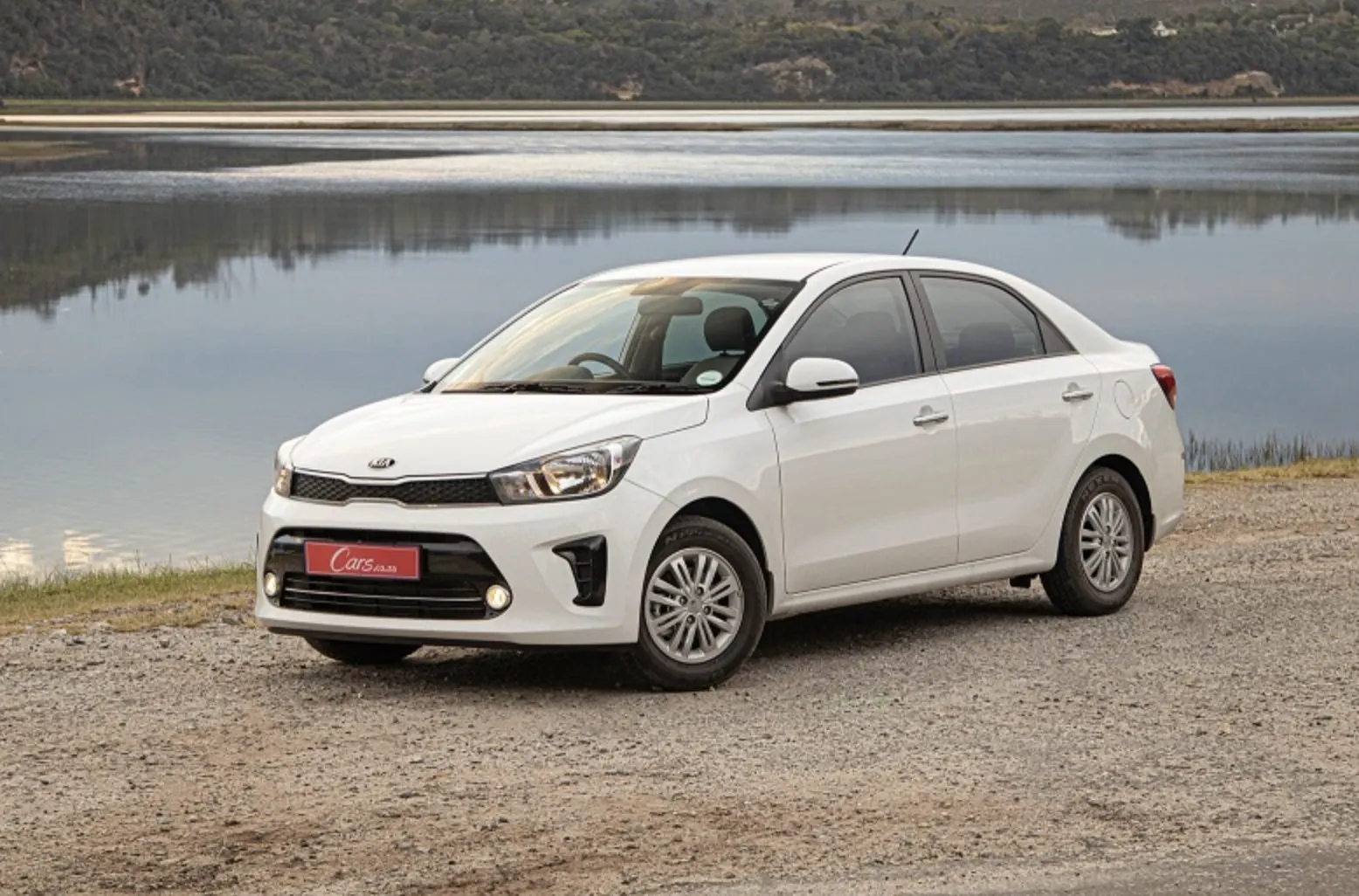 Kia Pegas наконец-то появился в России. Сколько просят за корейско-китайский автомобиль?