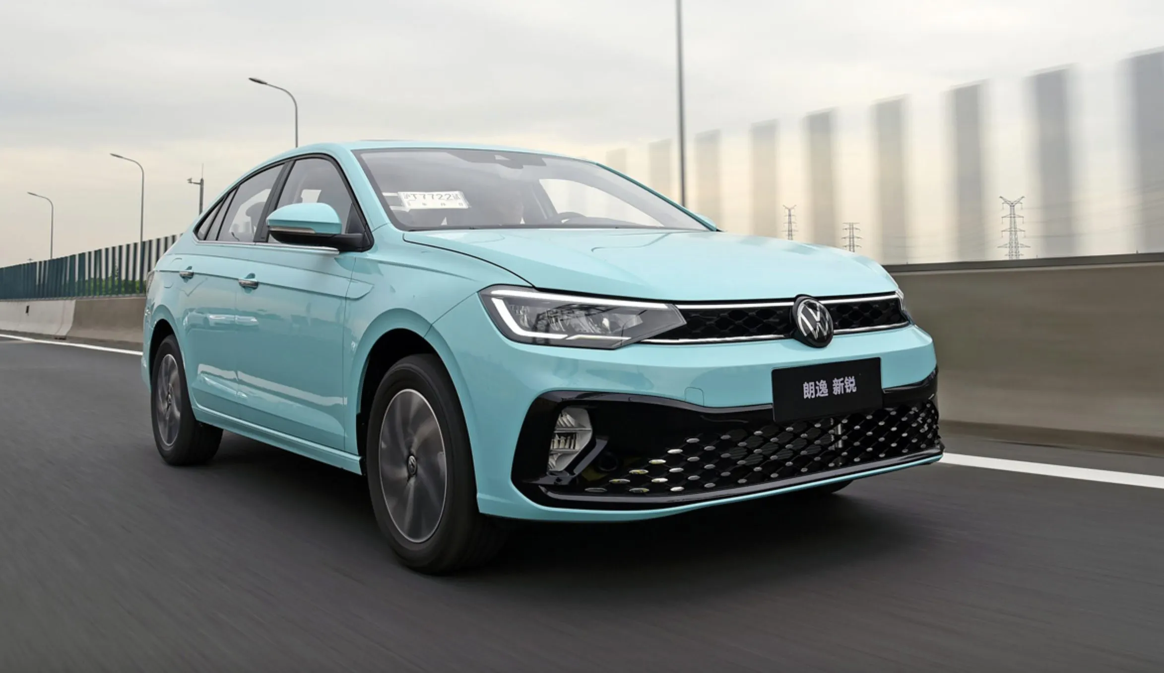 В Китае выпустили замену Volkswagen Polo. На что способен автомобиль Lavida XR?