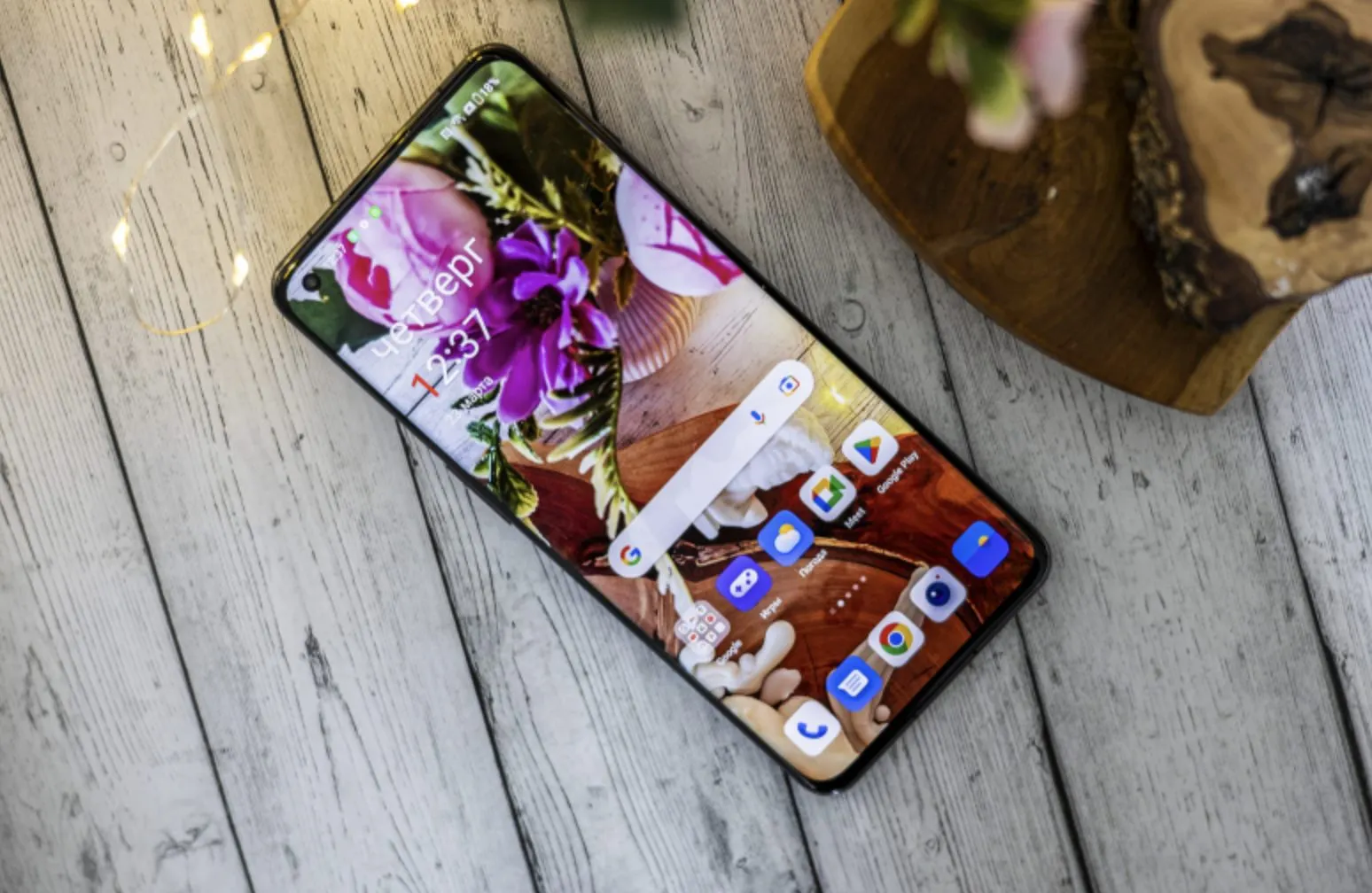 OnePlus 11 стал одним из лучших камерофонов за свои деньги. Но до iPhone 14 далеко